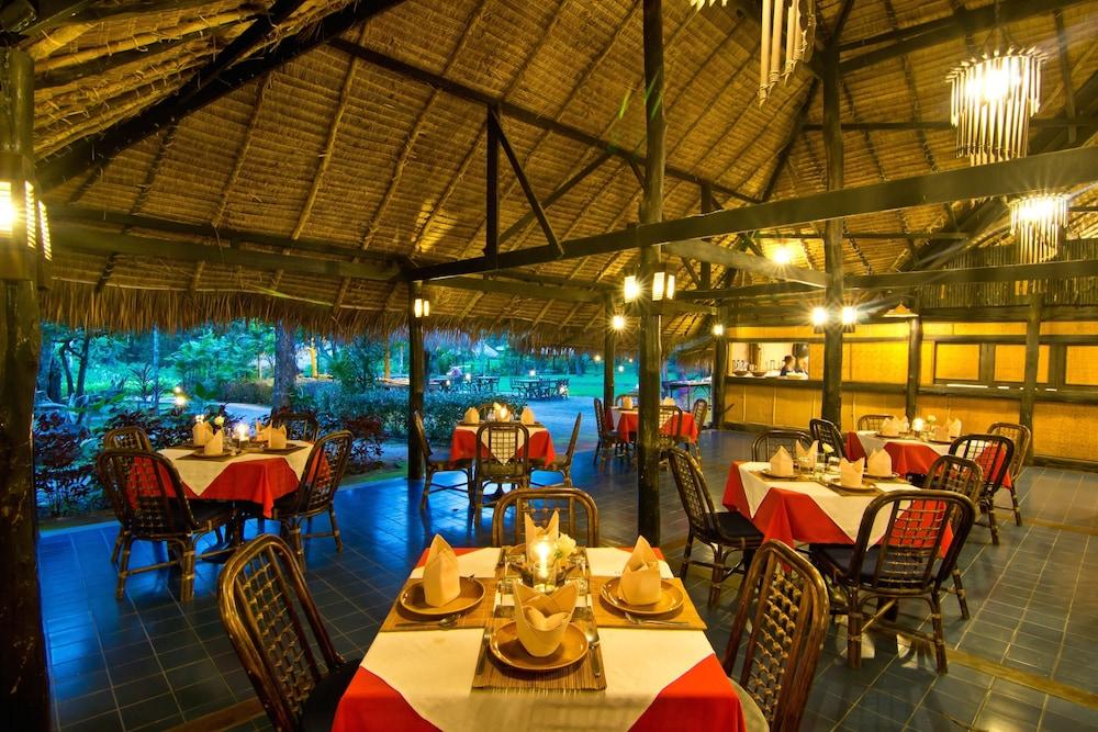 Hmong Hilltribe Lodge Mae Rim Ngoại thất bức ảnh