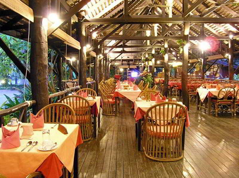 Hmong Hilltribe Lodge Mae Rim Ngoại thất bức ảnh